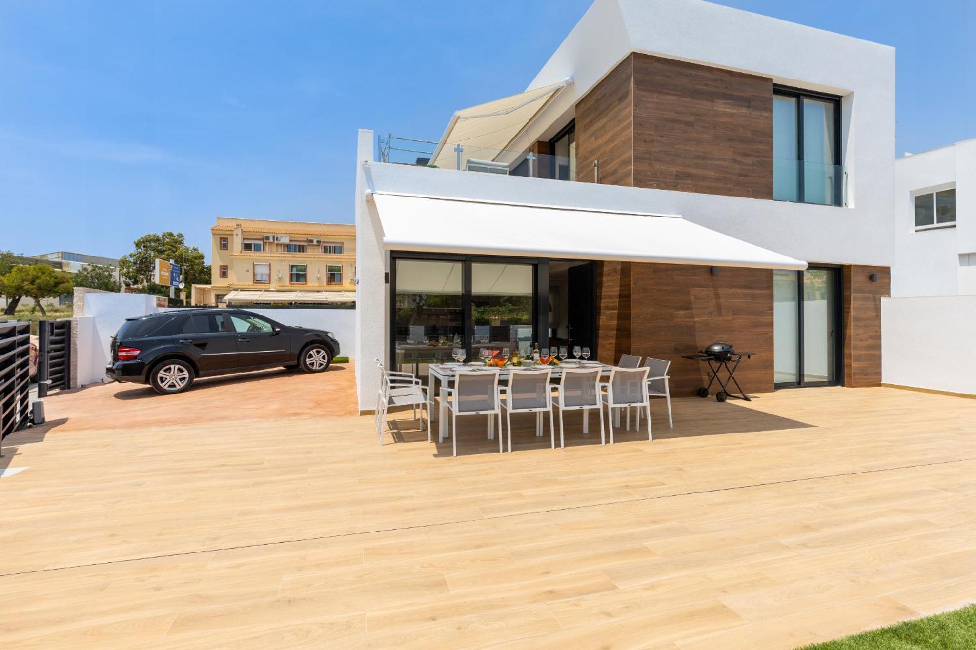 הוילה אל קאמפיו Luxurious & Comfy By Fidalsa מראה חיצוני תמונה